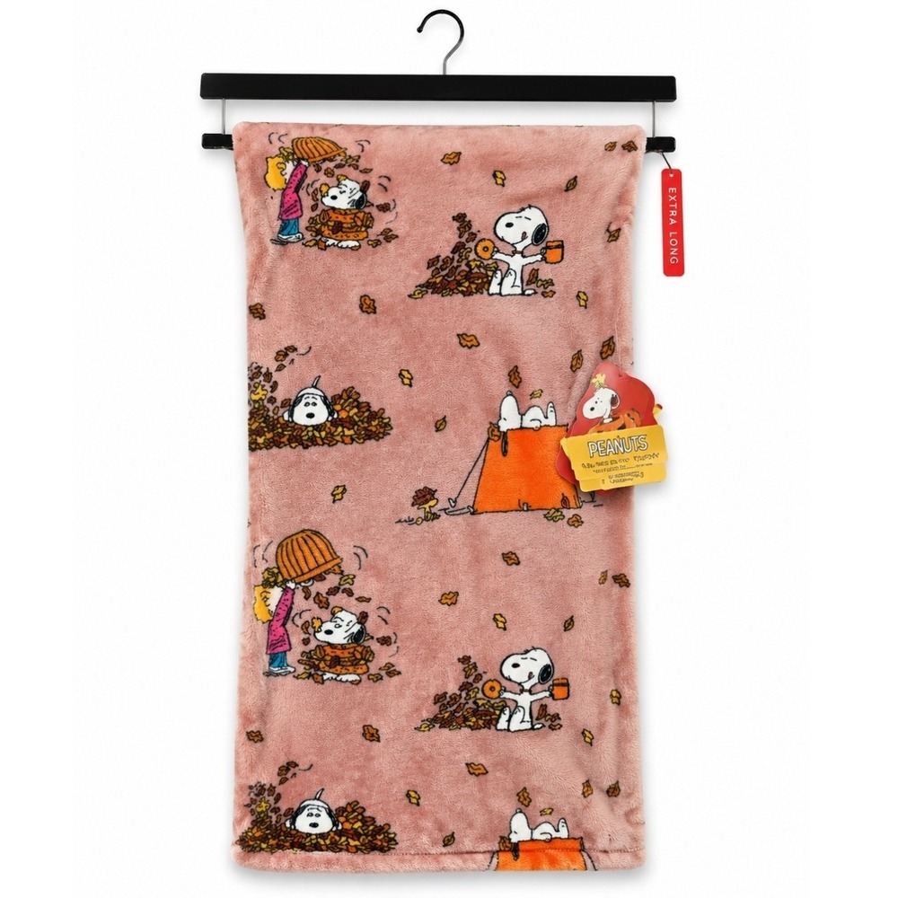 Peanuts NWT 60x70 Snoopy Fall Leaves VelvetLoft Throw Blanket Pink Autumn Decor